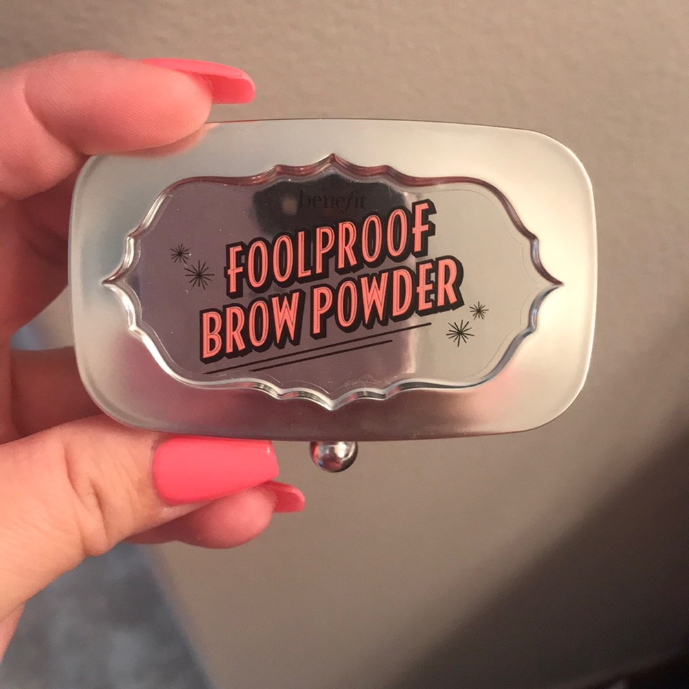 Benefit fool proof brow powder